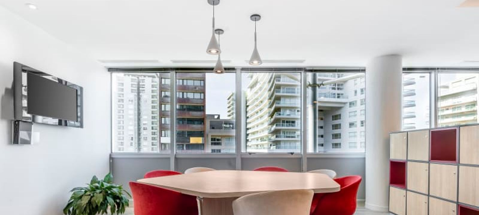 Av Del Libertador 2442, Olivos - Image 1