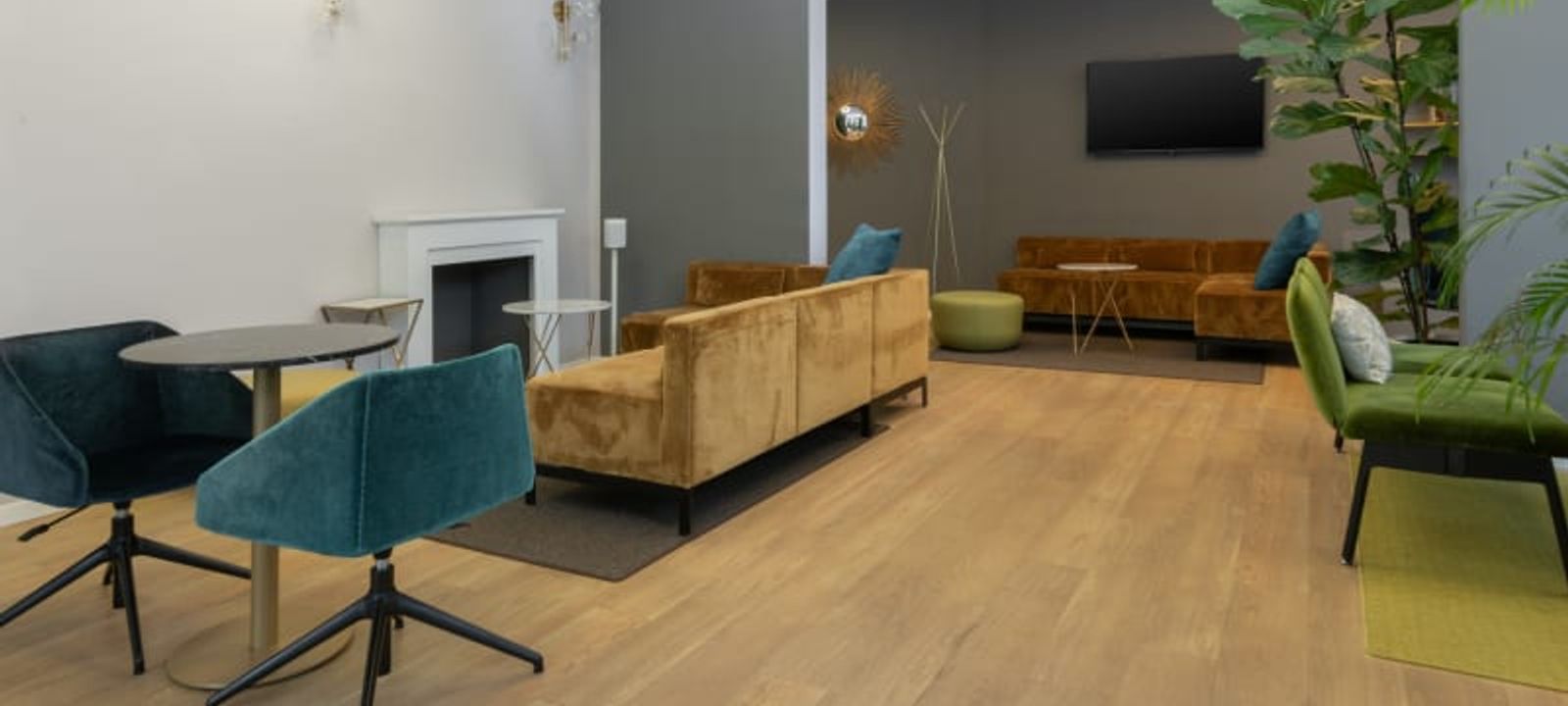 Piazza Iv Novembre 7, Milan - Image 1