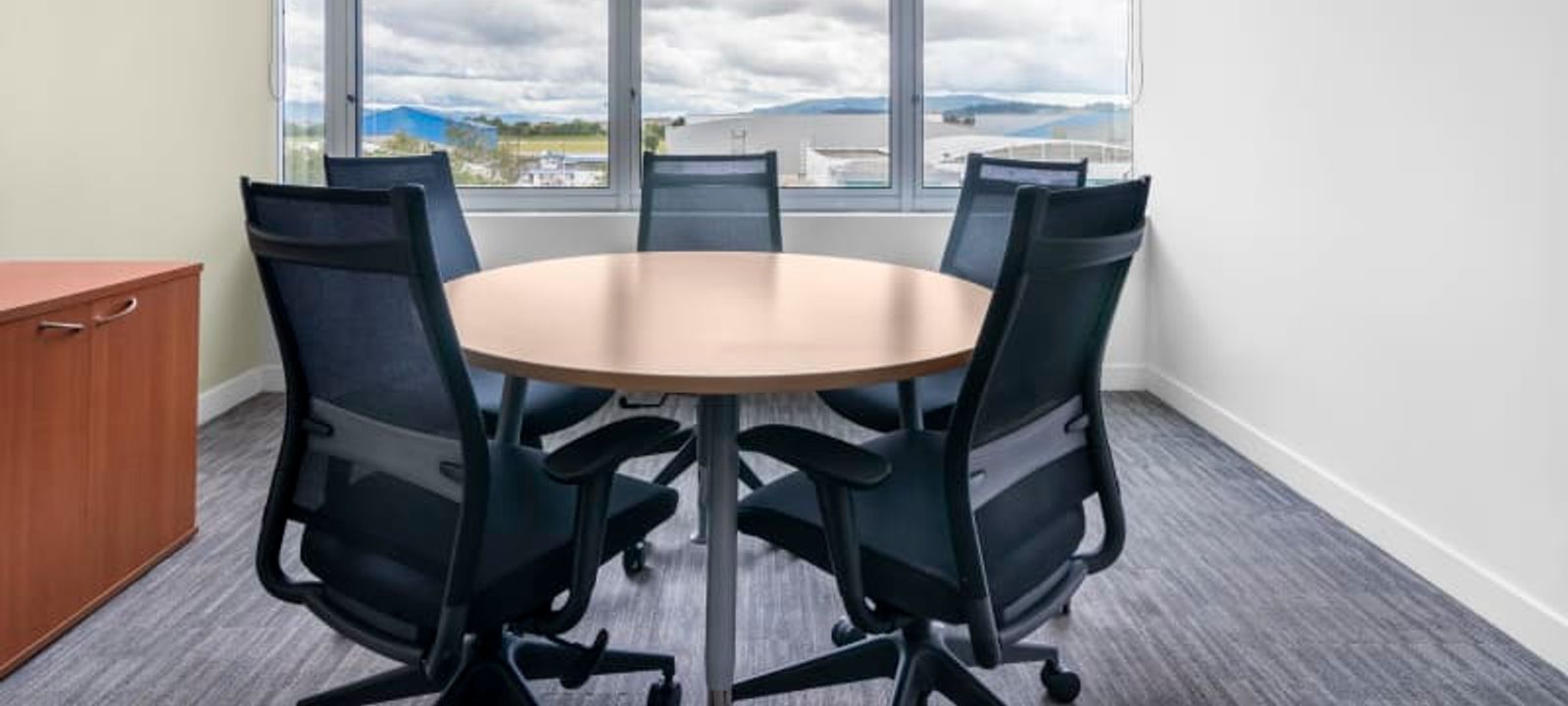 Street 26  #102-20, Bogota - Image 1