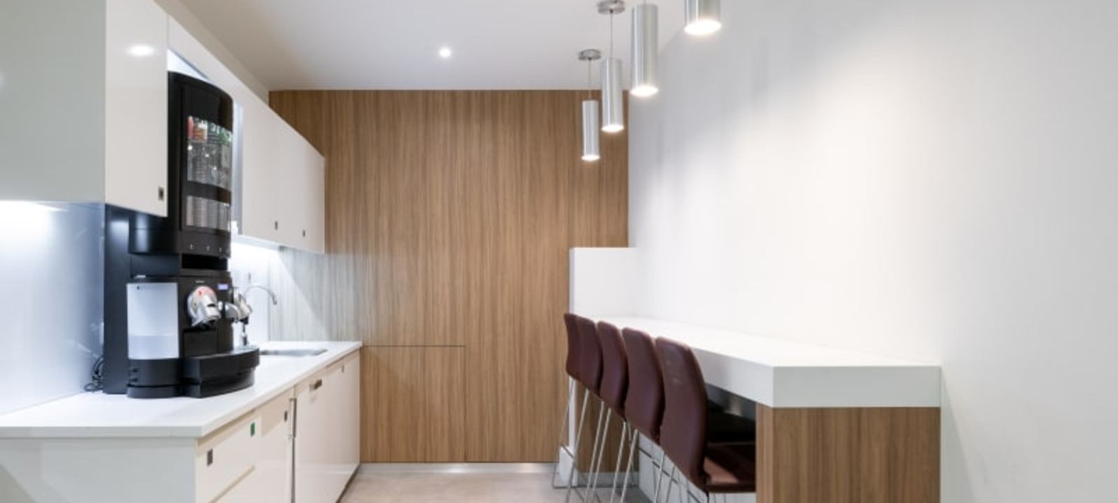 28 Rue De L'amiral Hamelin, Paris - Image 1