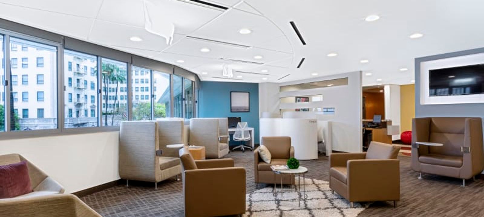 9465 Wilshire Boulevard, Beverly Hills - Image 1