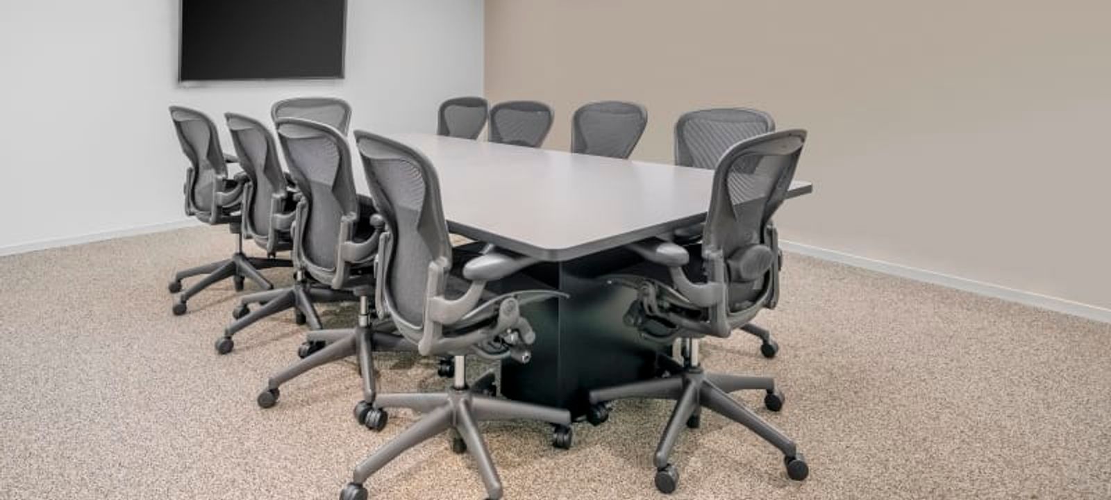 Commerce Green One - Image 1