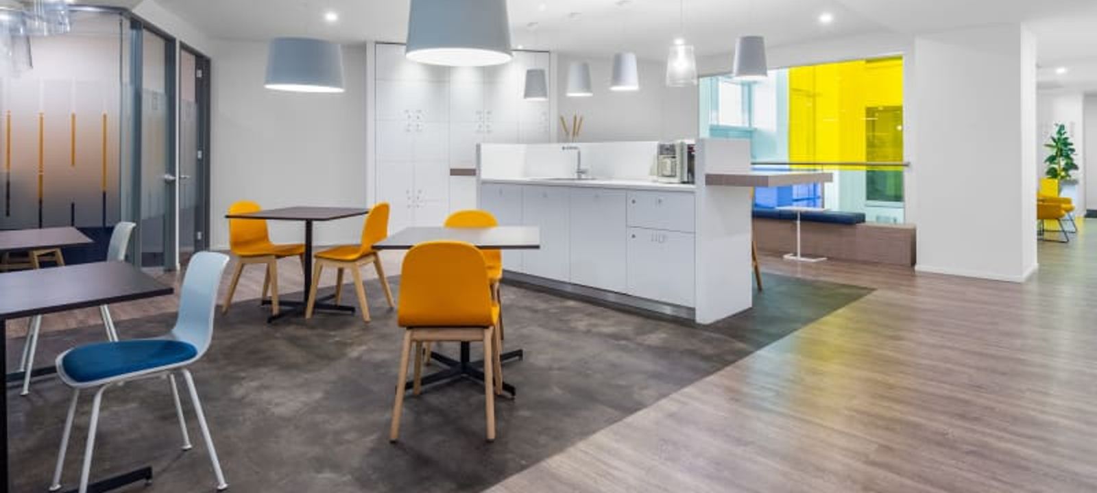 Viale Giorgio Ribotta 11, Rome - Image 1