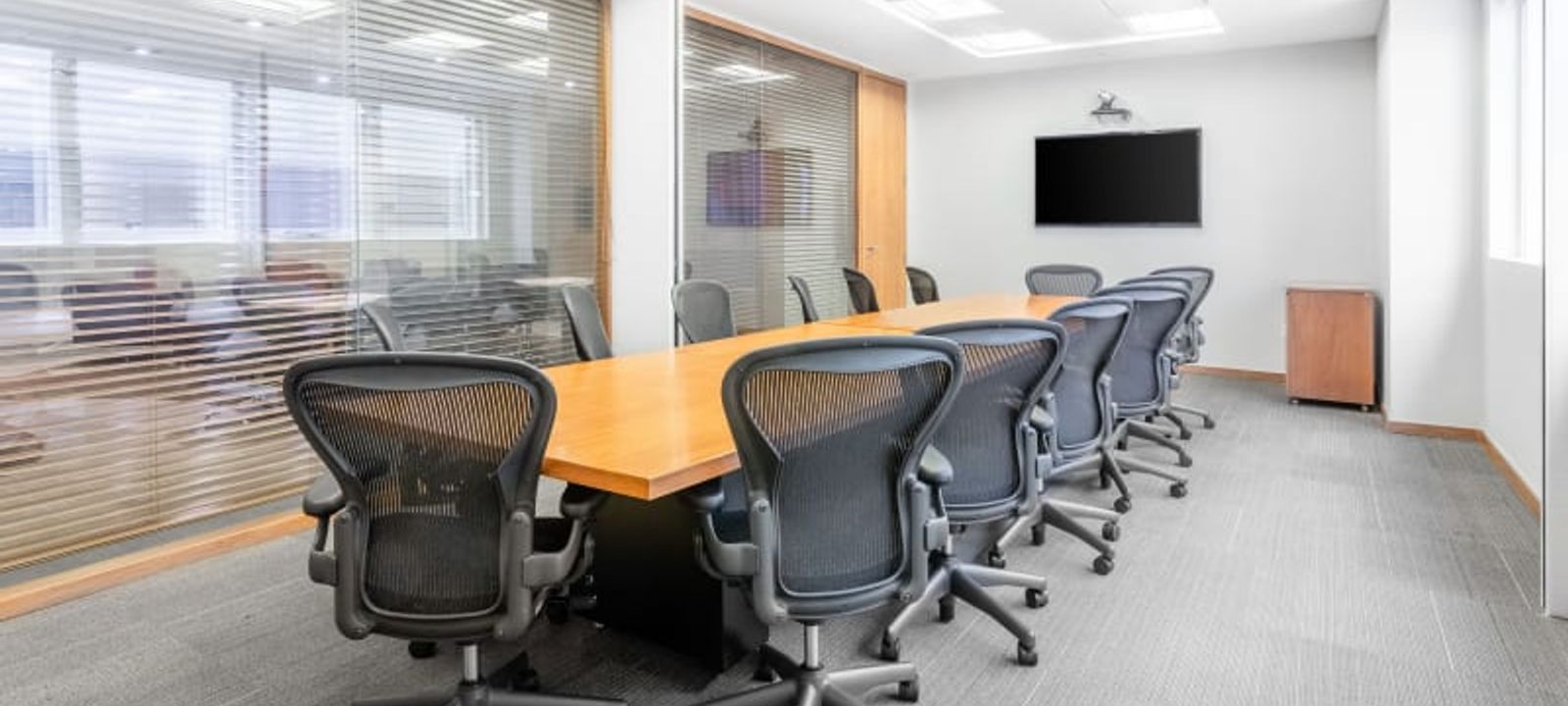 Scs Quadra 09 Bloco C Torre C Salas 1001-1003, Brasilia - Image 1