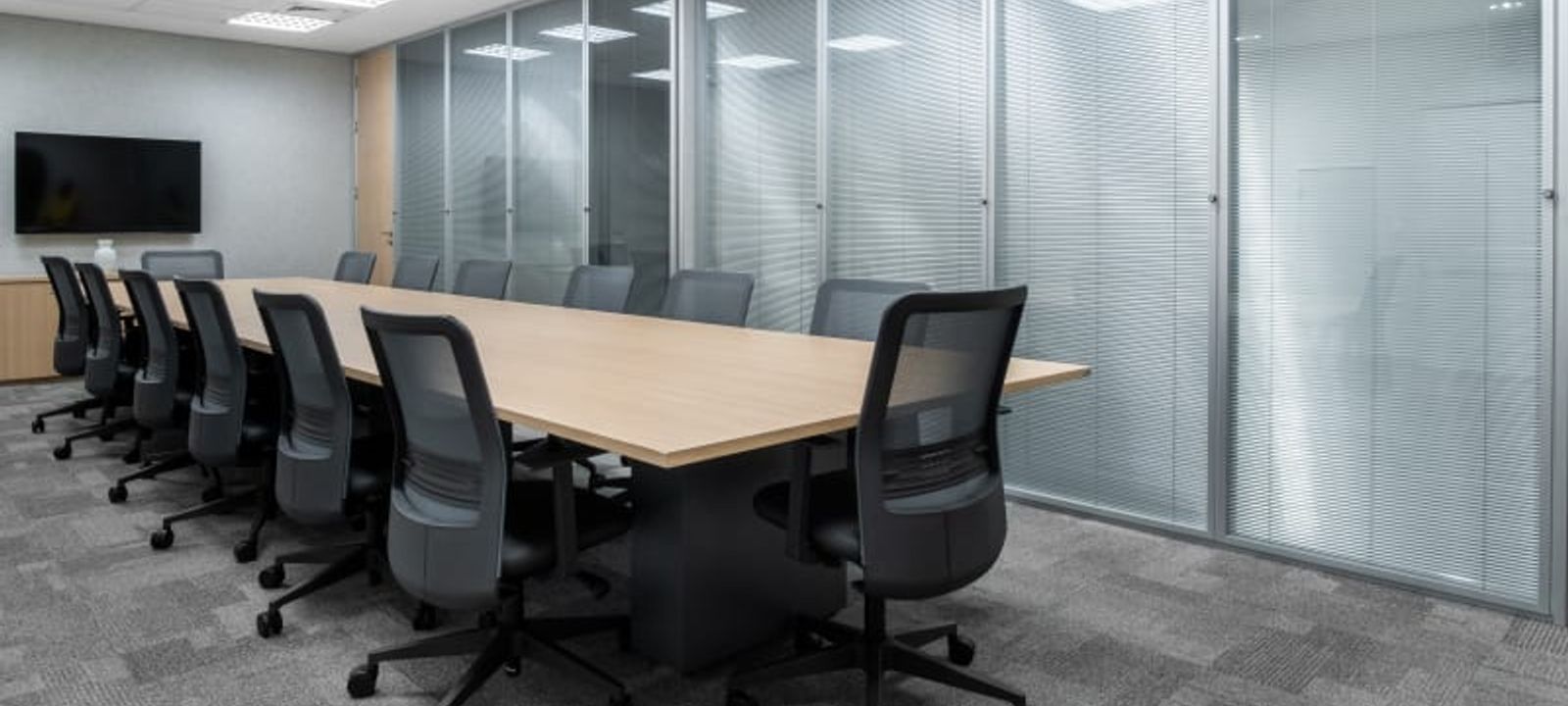 Torre Oeste - Av República Do Chile 330 - Centro, Rio De Janeiro - Image 1