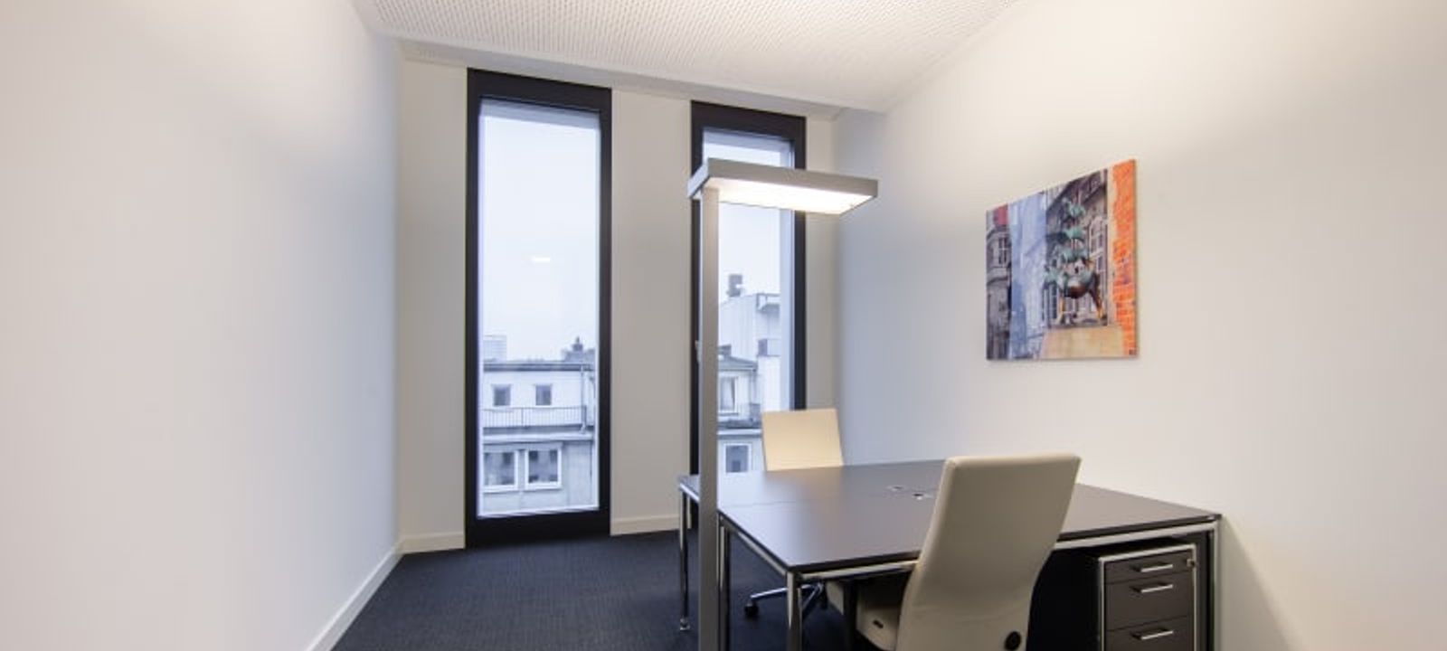 42 Bahnhofsplatz, Bremen - Image 1