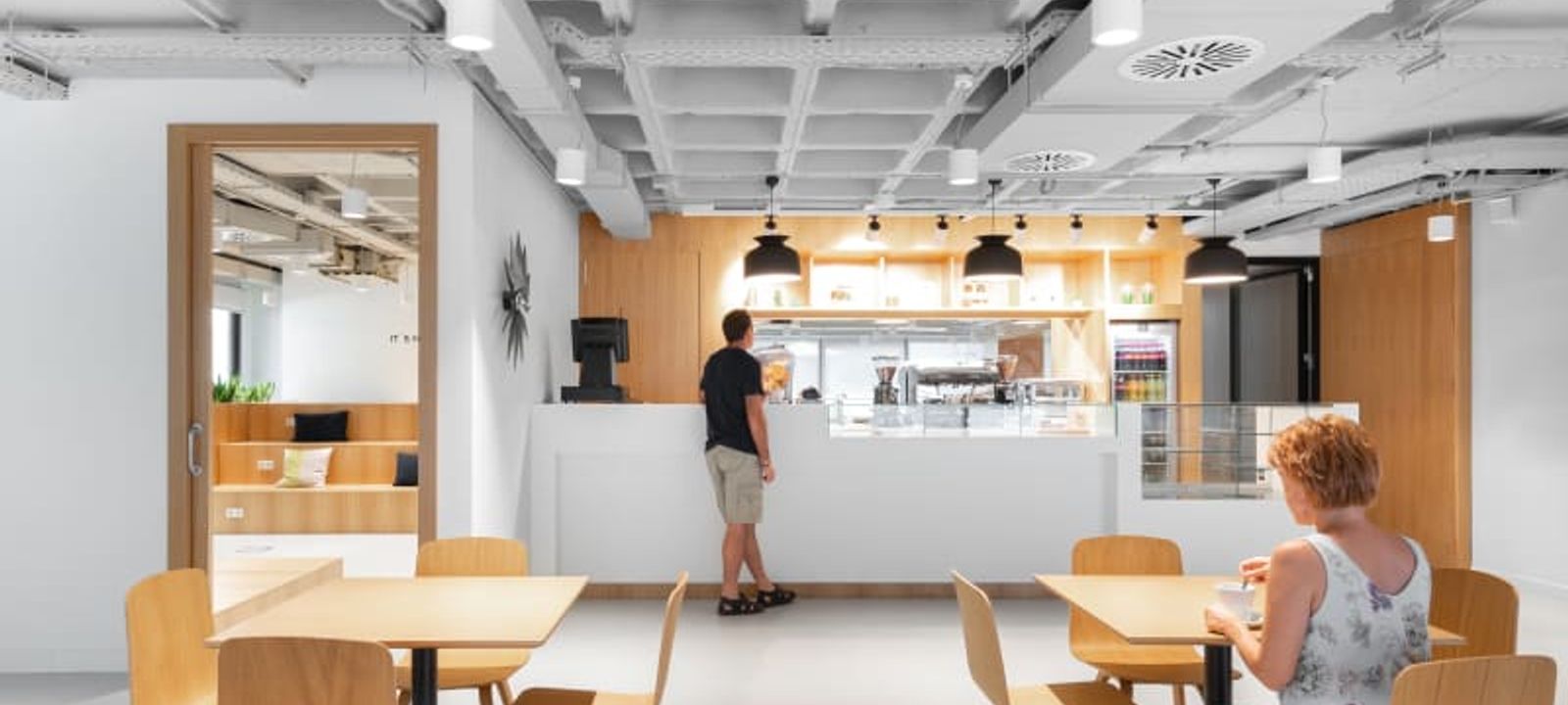 2 Plaza De Villasis, Seville - Image 1