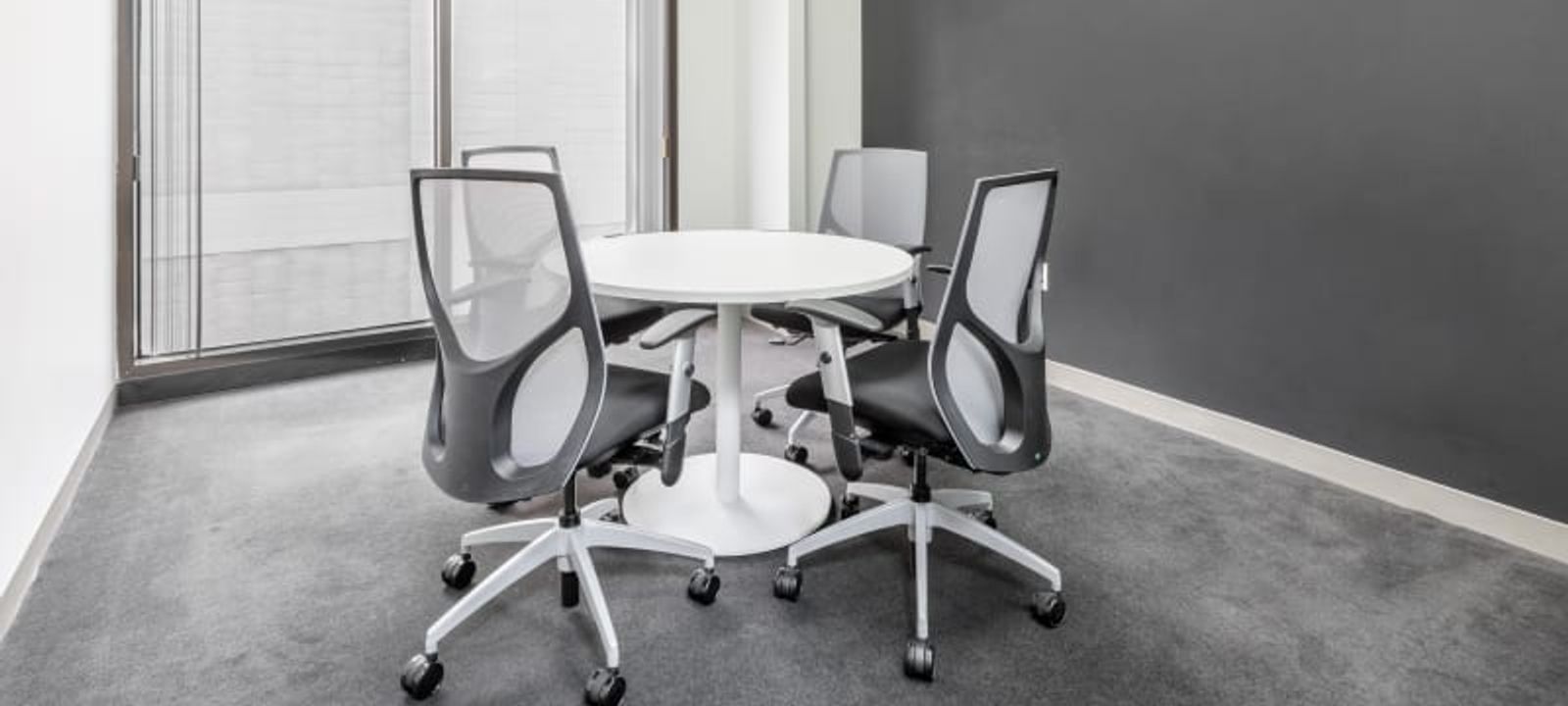 1901 Avenue Of The Stars, Los Angeles - Image 1