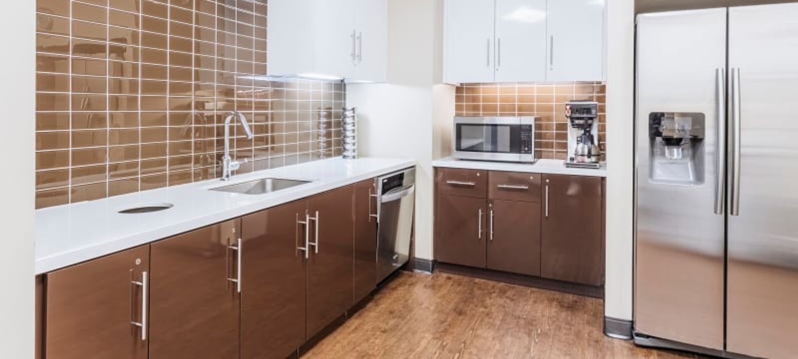 4000 Hollywood Blvd, Hollywood - Image 1