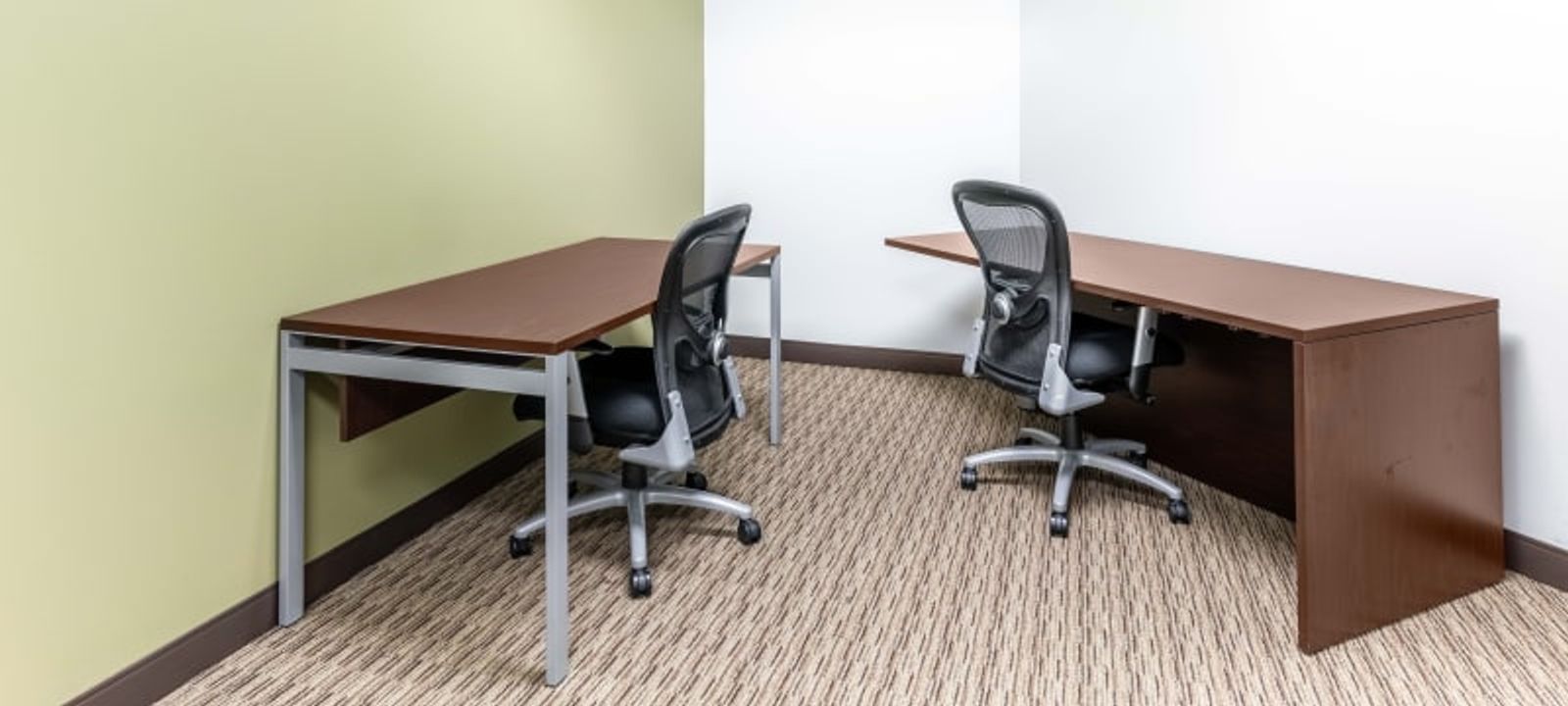 1 Meadowlands Plaza, East Rutherford - Image 1