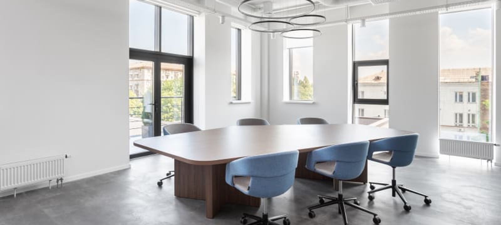 53 Peremogy Avenue, Kyiv - Image 1