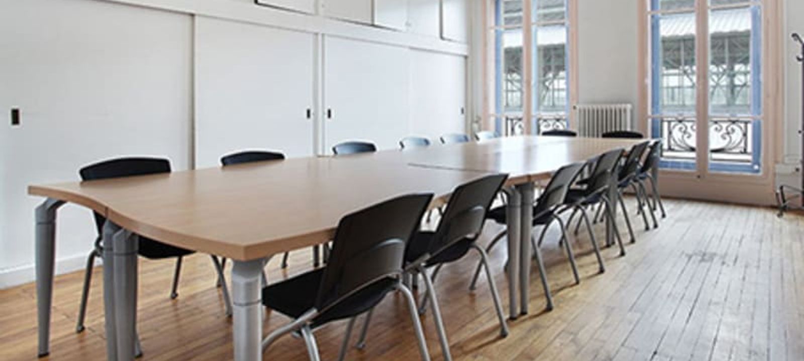 Grenoble City Business Centre - Image 1