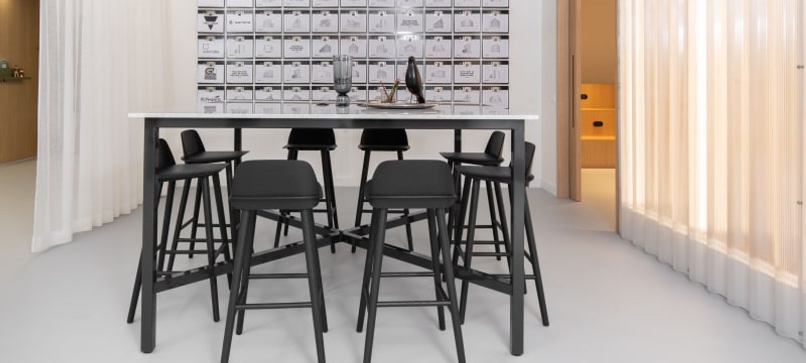 1 Via De Los Poblados, Madrid - Image 1