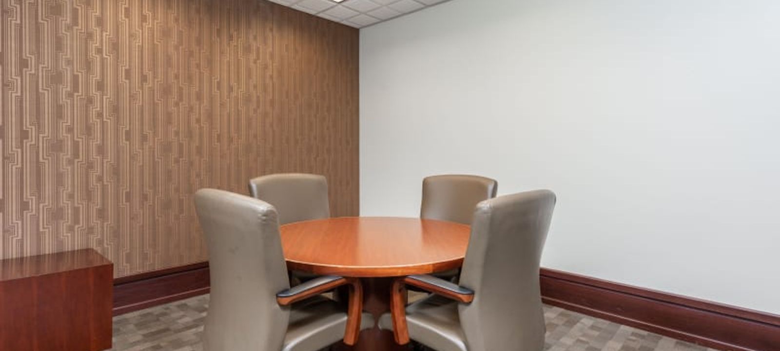 6000 Poplar Ave, Memphis - Image 1