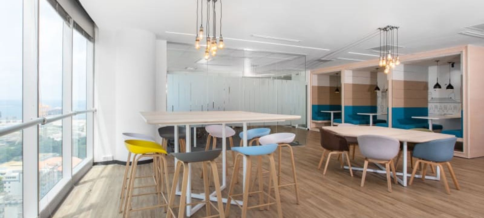 East Tower World Trade Center, Colombo - Image 1