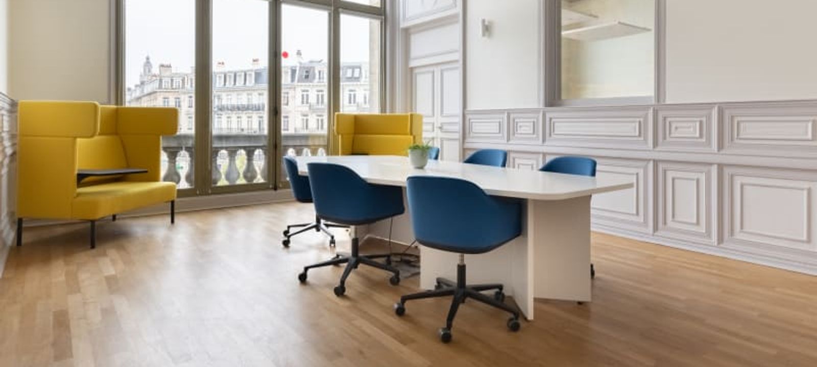 1 Place De La Gare, Lille - Image 1