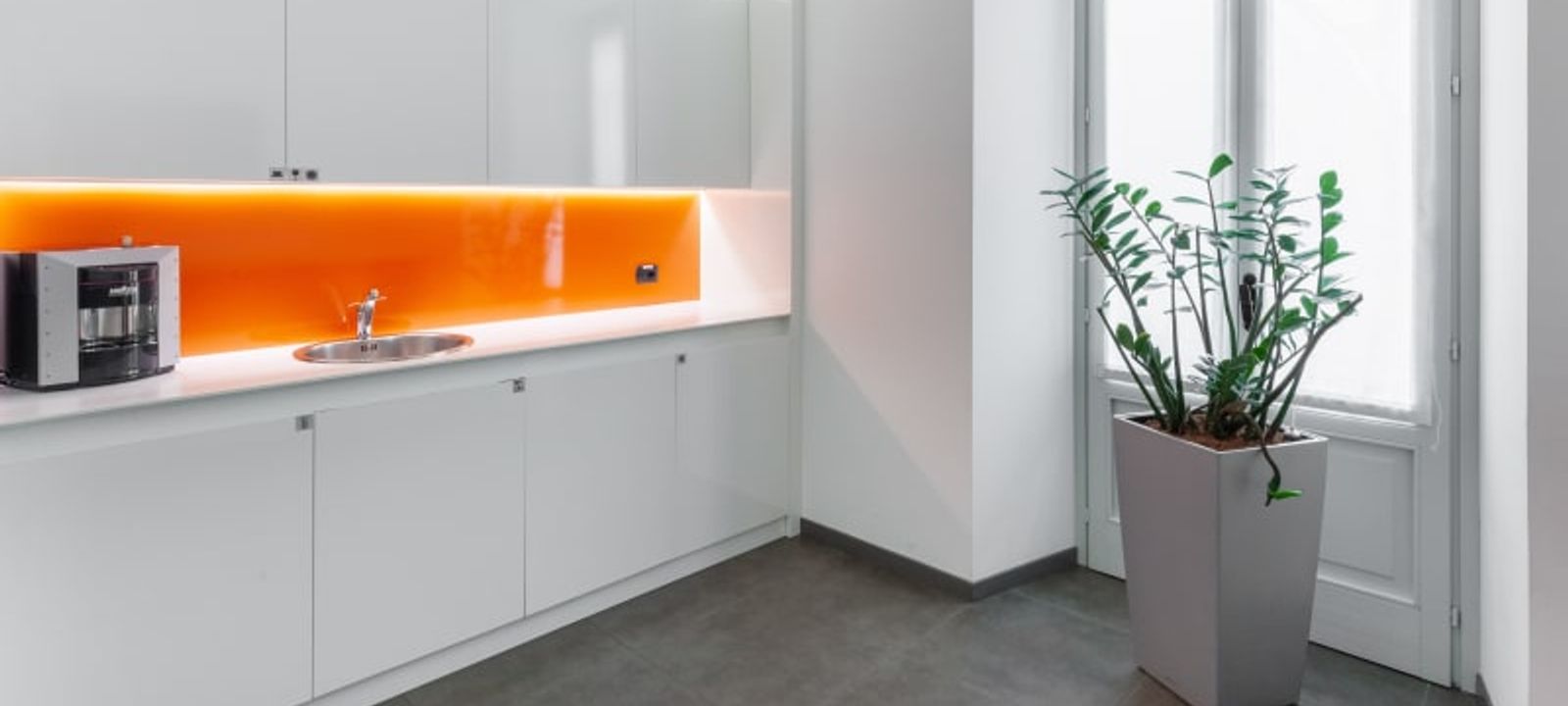 Viale Papa Giovanni Xxiii 106, Bergamo - Image 1