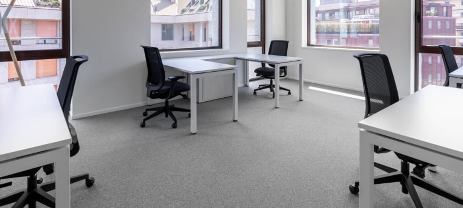 Piazza Vetra 17, Milan - Image 1