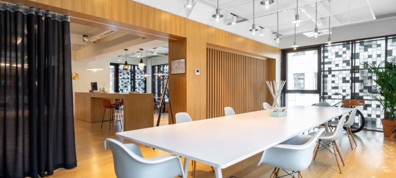 Piazza Vetra 17, Milan - Image 1