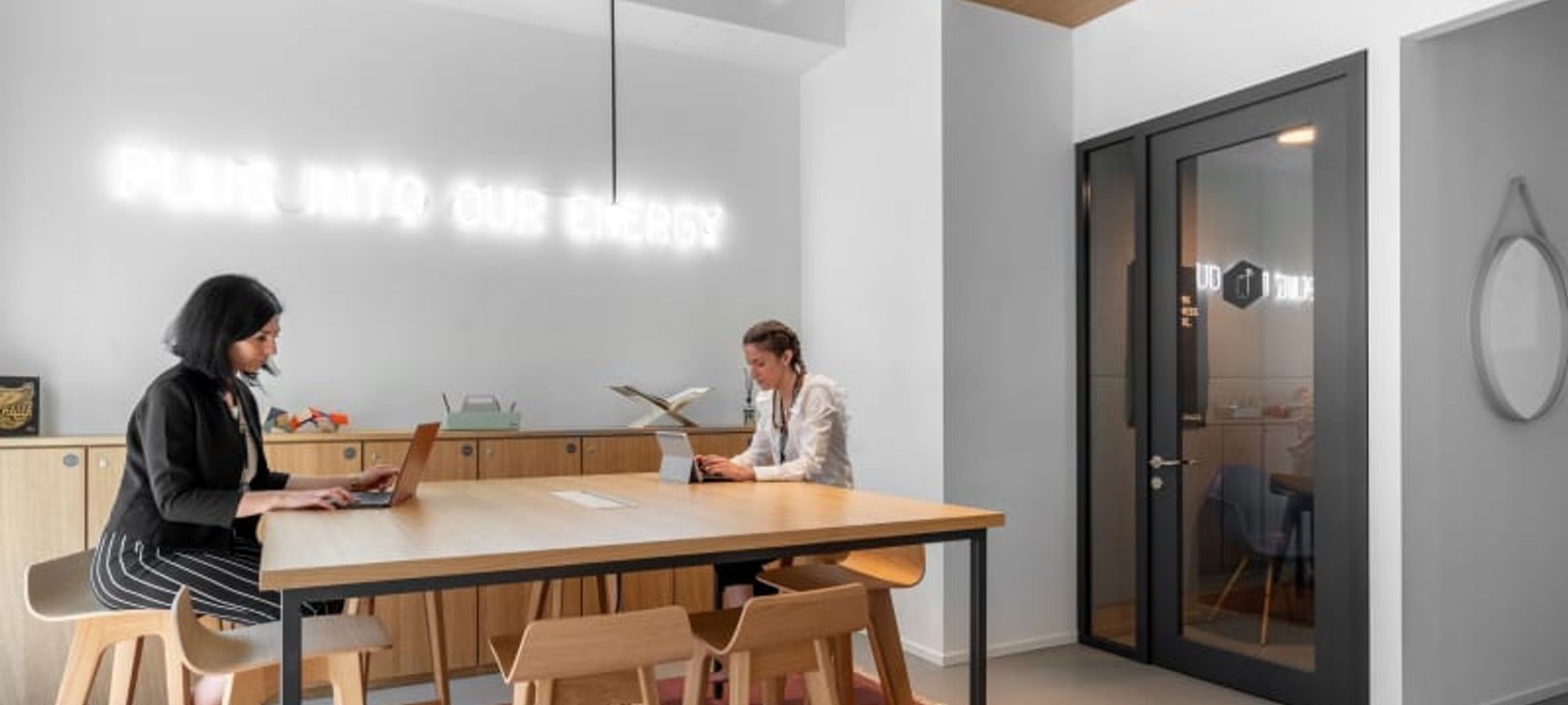 Piazza Vetra 17, Milan - Image 1