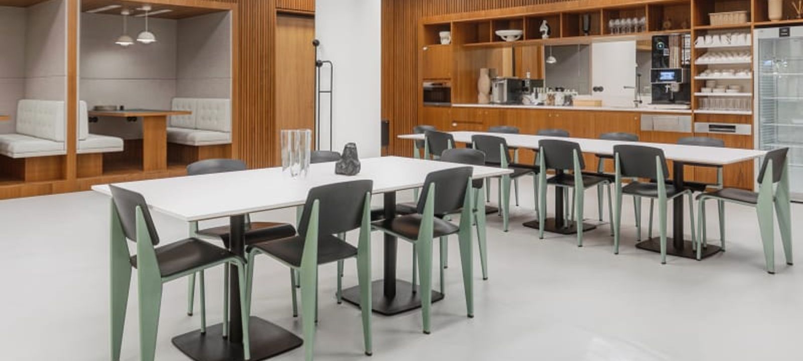 Szervita Square 8, Budapest - Image 1