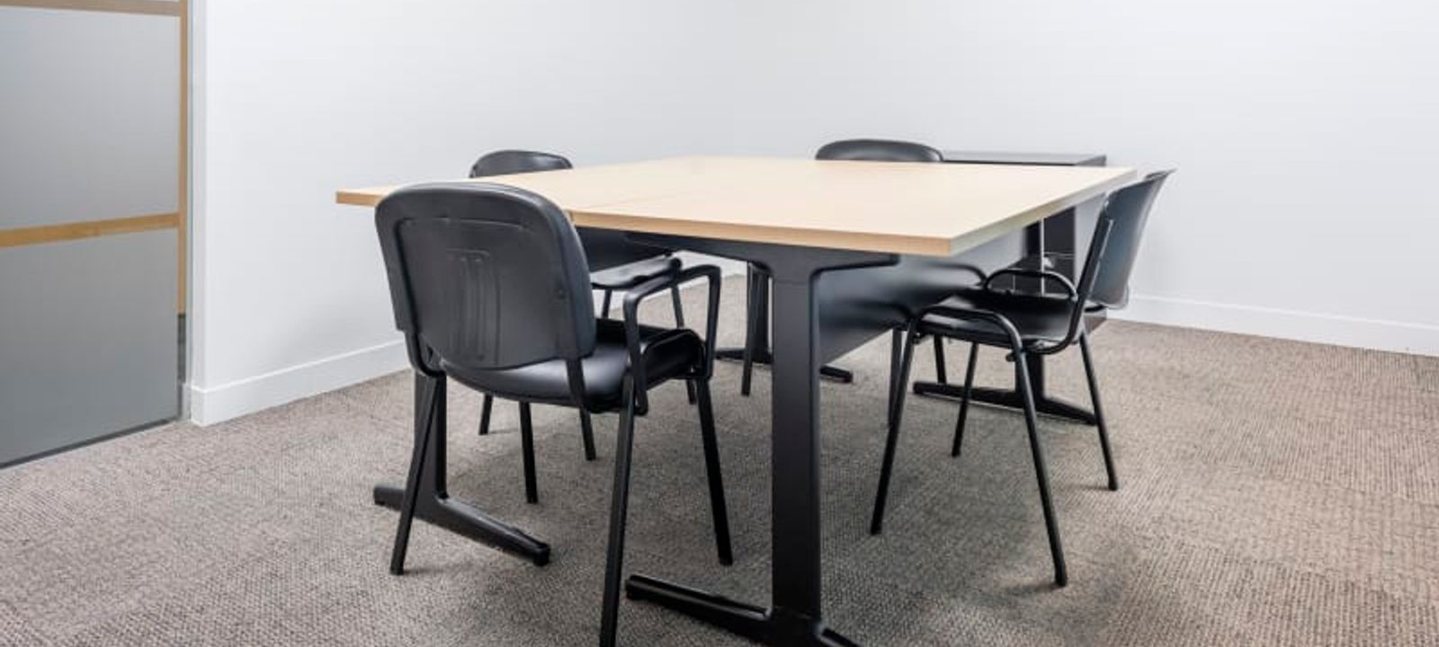 Cra 43a #11a-44 El Poblado, Medellin - Image 1