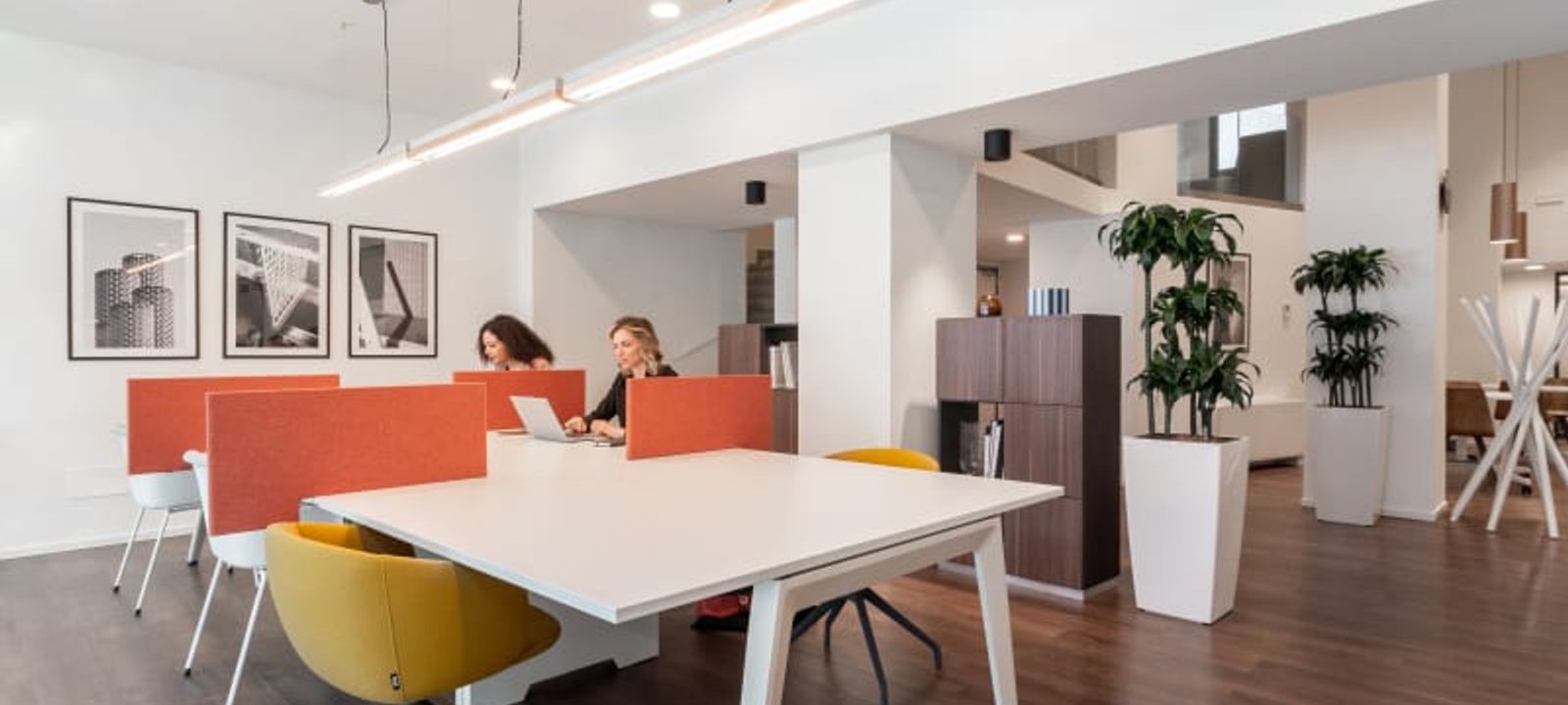 Via Broletto 46, Milan - Image 1