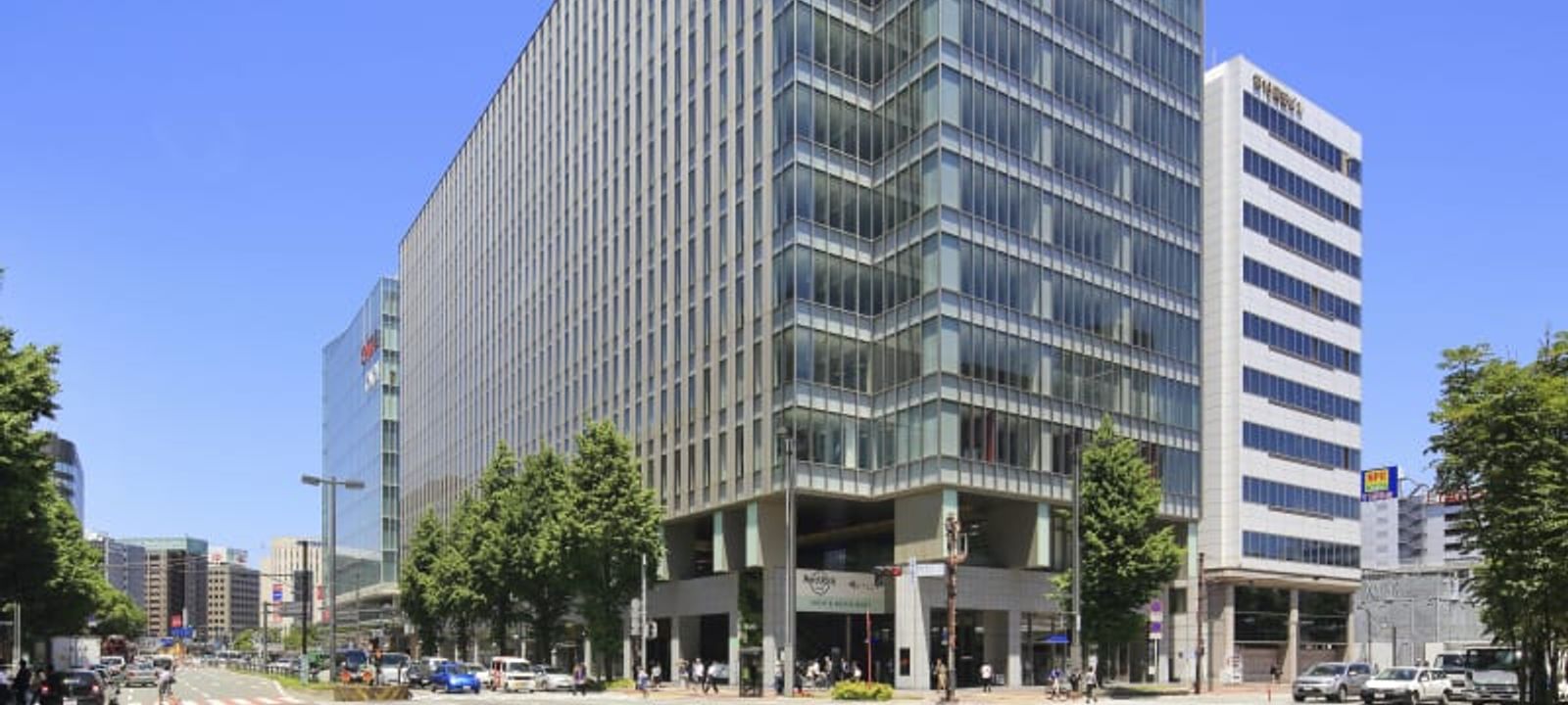 JR JP Hakata Building - Image 1