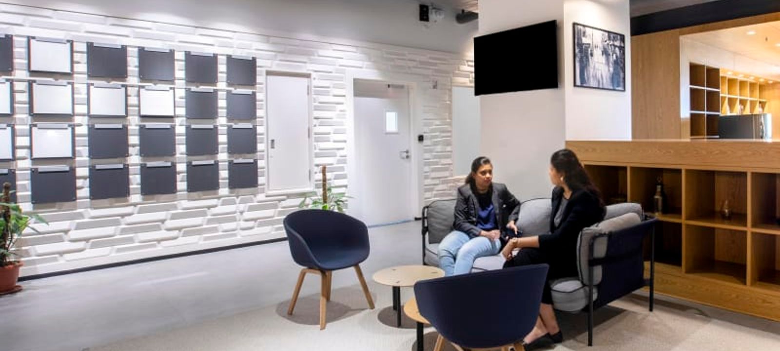 Embassy Golf Links Road Behind Dell Next To Embassy Golf Links Domlur, Bengaluru - Image 1