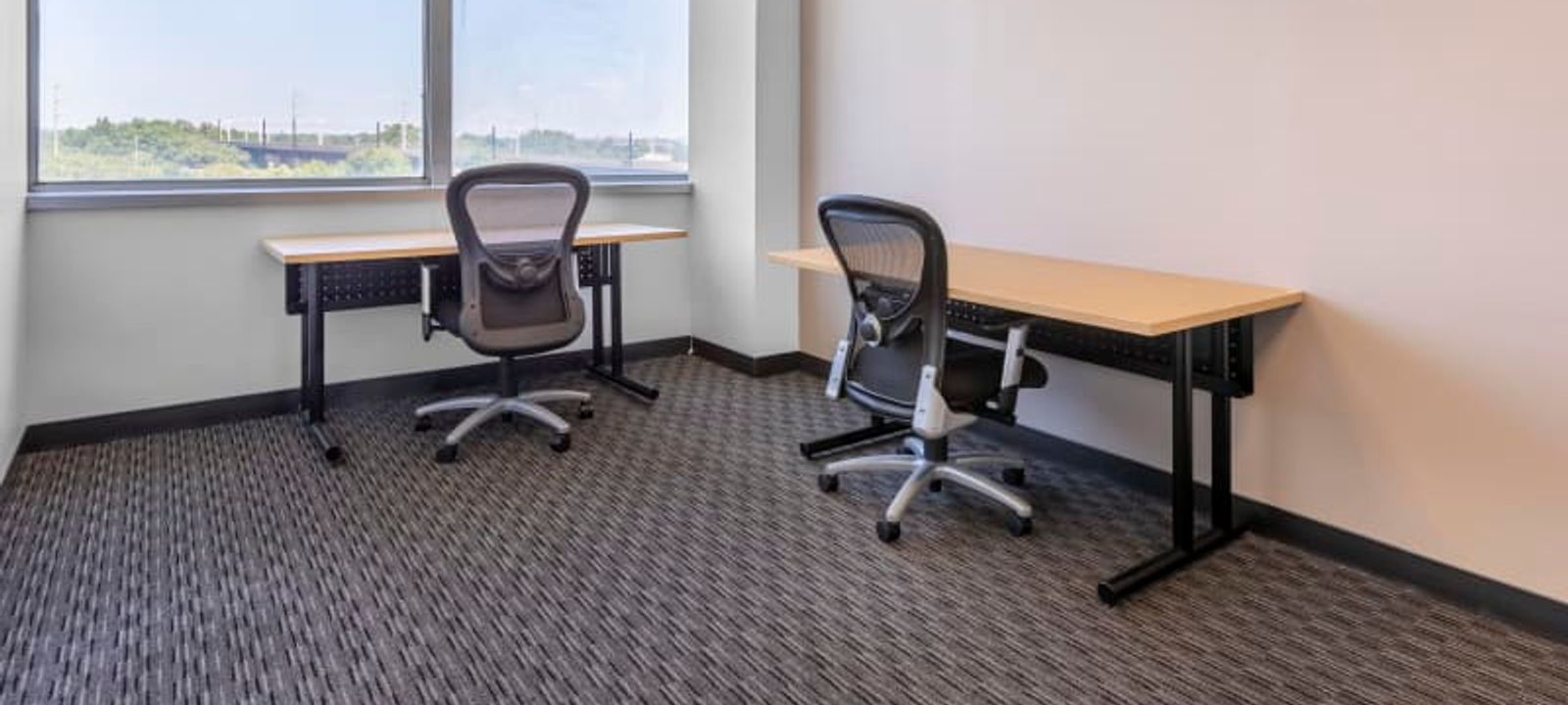 1 International Plaza Tinicum Township, Philadelphia - Image 1