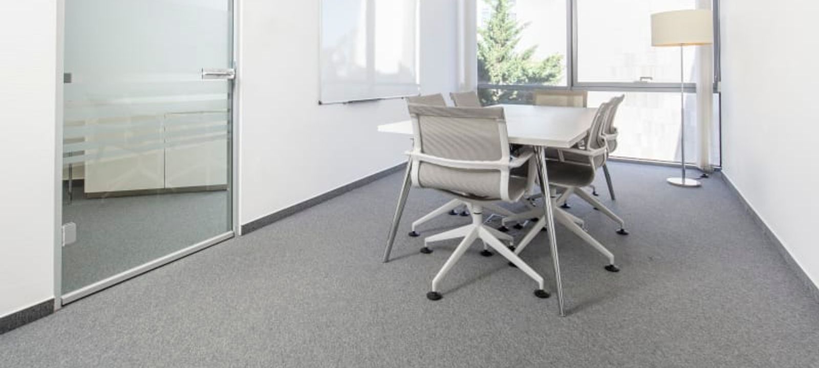 Vaci Ut 91, Budapest - Image 1