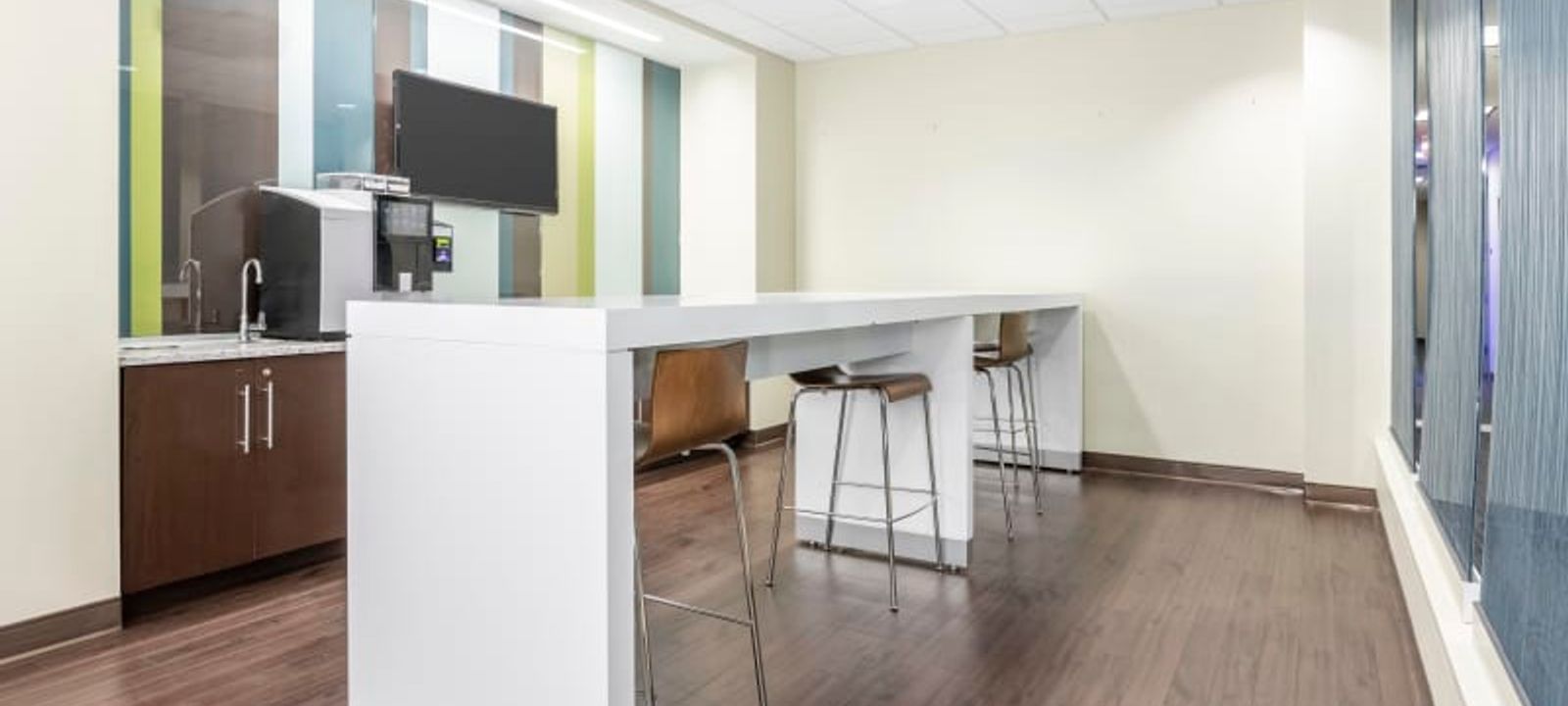 Eagleview Corporate Center Eagleview Corporate Center - Image 1