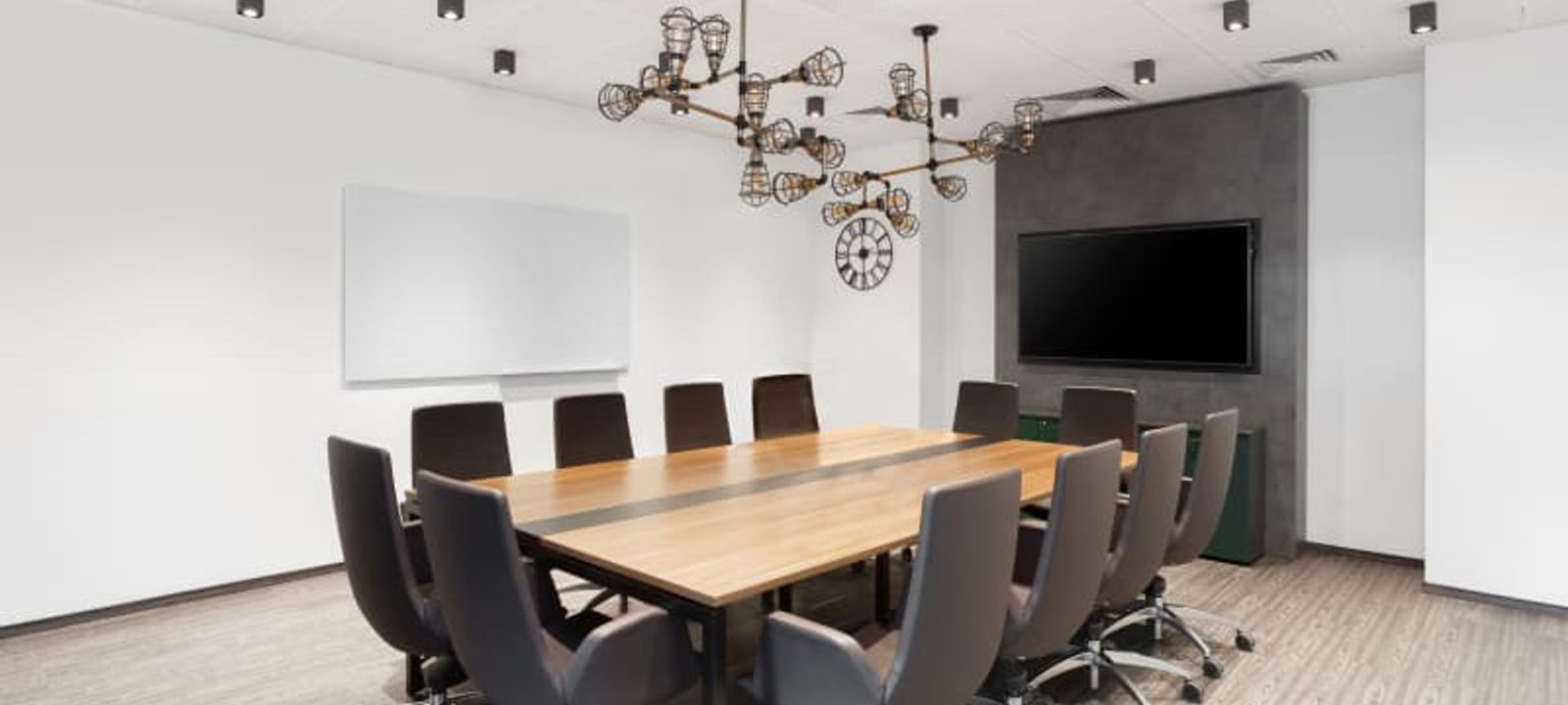 6 Oleny Telihy Str, Kyiv - Image 1