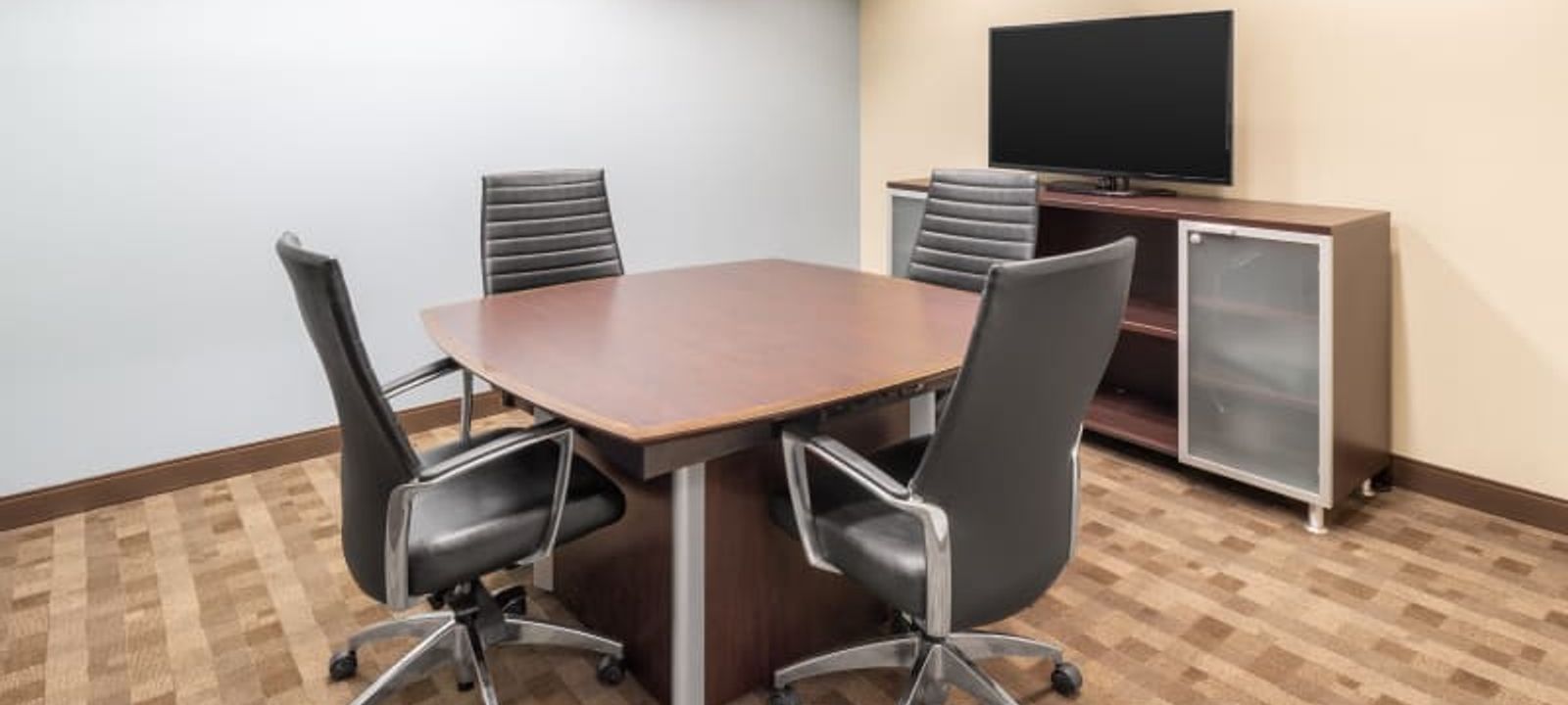 Royal Bank Building - Image 1