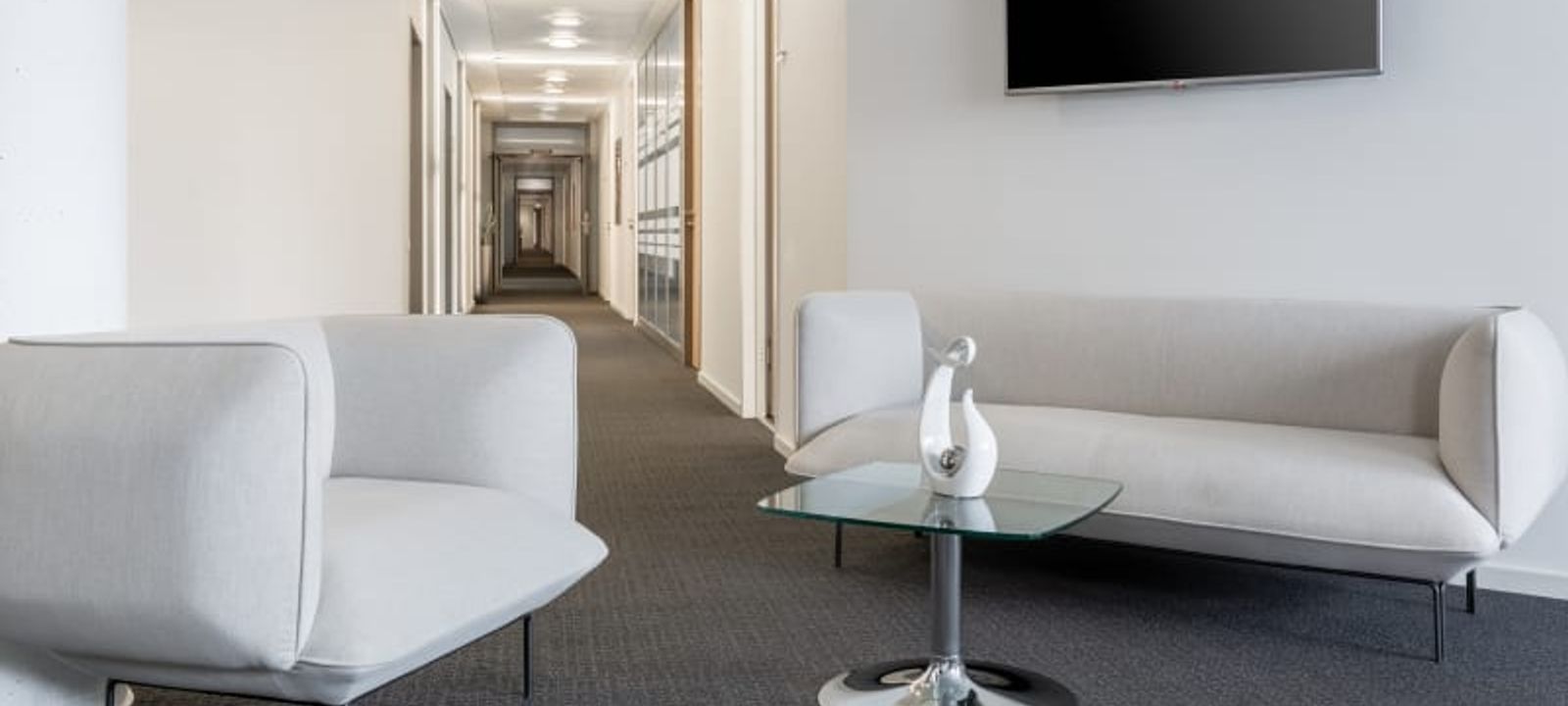 Stuttgart City Plaza - Image 1