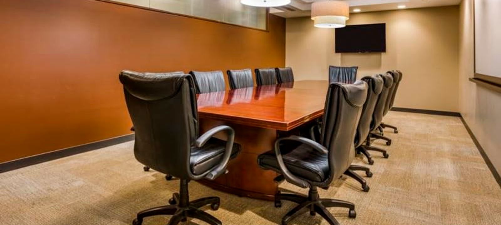 125 South Wacker Dr, Chicago - Image 1