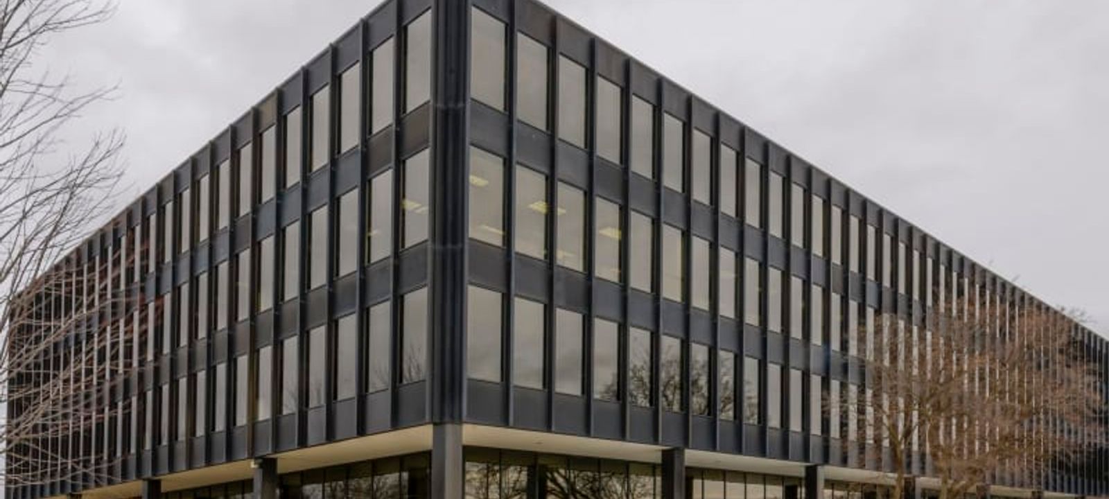 200 South Executive Drive, Brookfield - Image 1