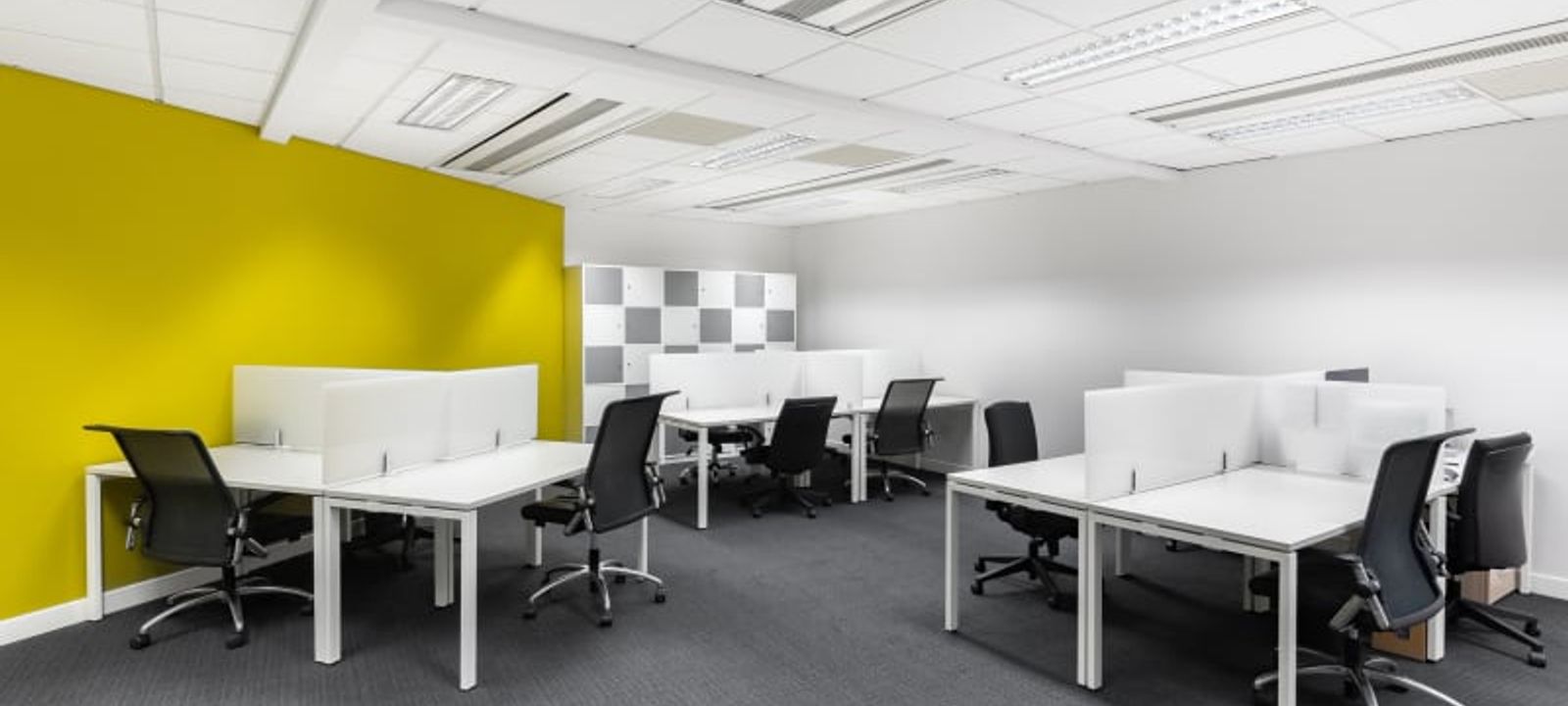 Arpad Fejedelem Utja 26 - 28, Budapest - Image 1