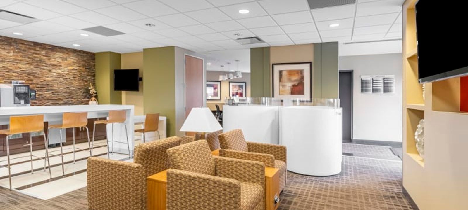 100 Horizon Center Boulevard Edgebrook 100 Horizon Center Boulevard Edgebrook, Hamilton Township - Image 1