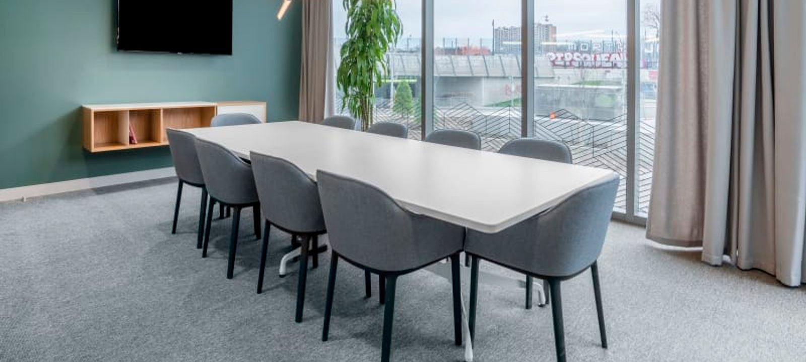 34 Minowan Miikan Lane, Toronto - Image 1