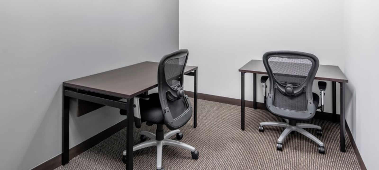 1129 Northern Blvd, Manhasset - Image 1