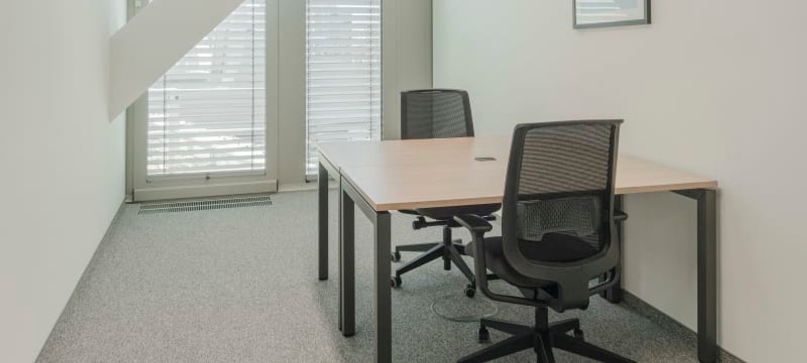 Wiedner Gurtel 13, Vienna - Image 1