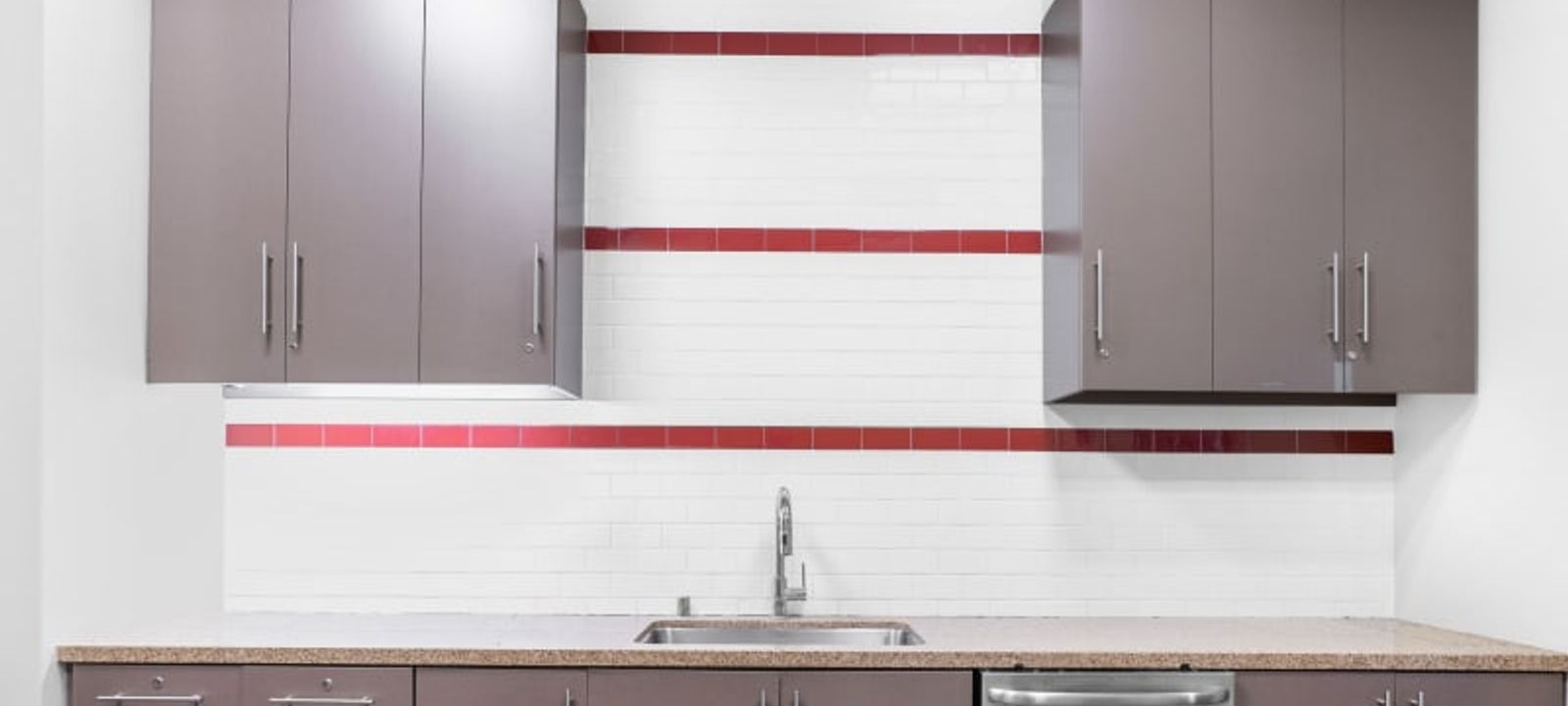 25350 Magic Mountain Parkway 25350 Magic Mountain Parkway, Valencia - Image 1