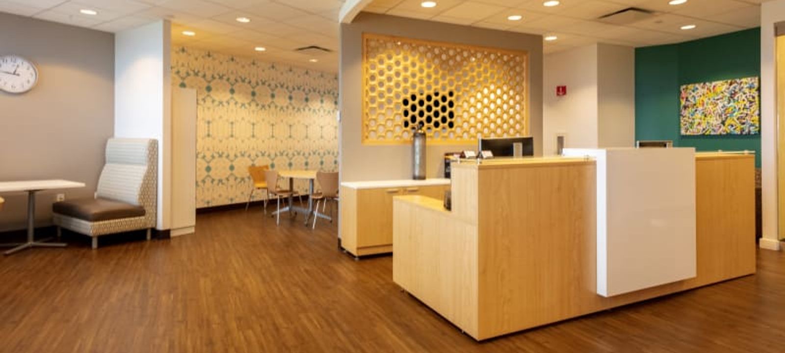 700 Commerce Drive, Oak Brook - Image 1