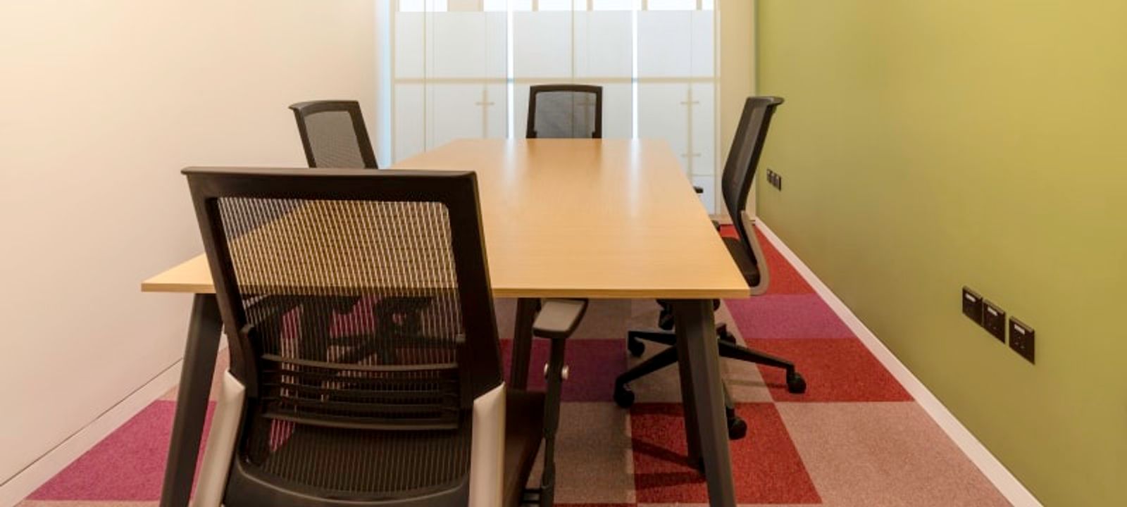 King Abdulaziz Road, Riyadh - Image 1