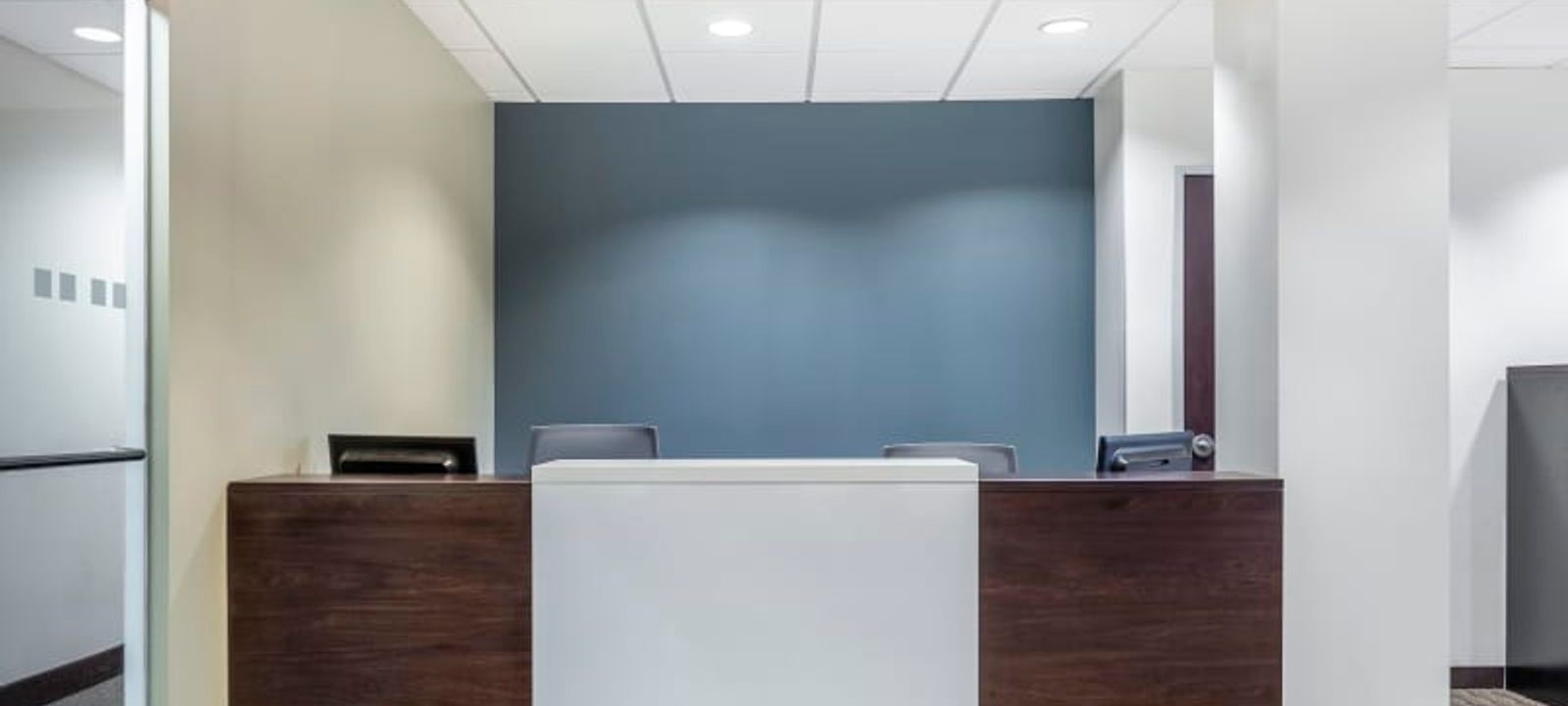 200 Continental Dr, Newark - Image 1