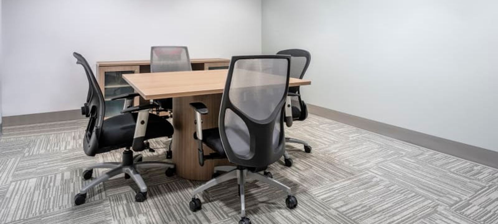 1400 112th Ave Se, Bellevue - Image 1