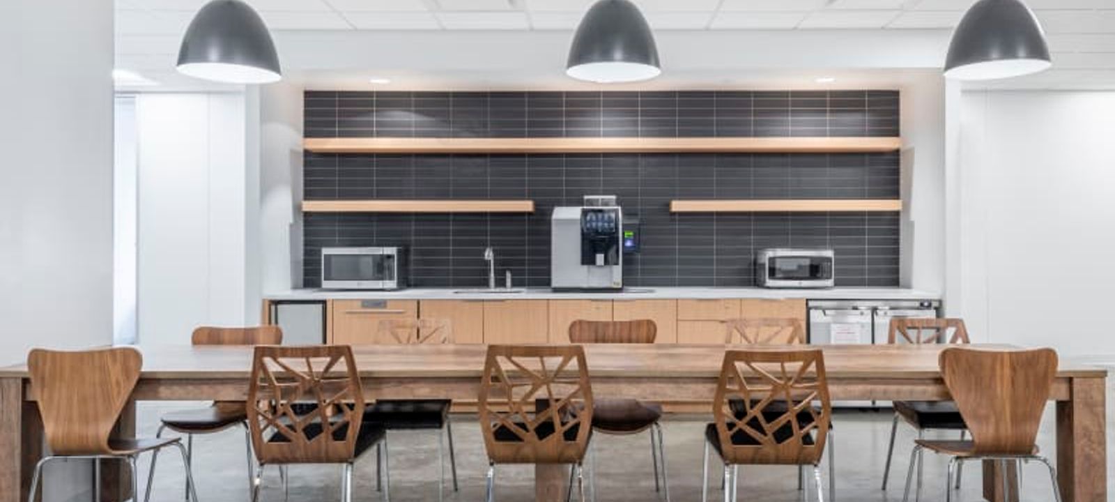 418 North Main, Royal Oak - Image 1