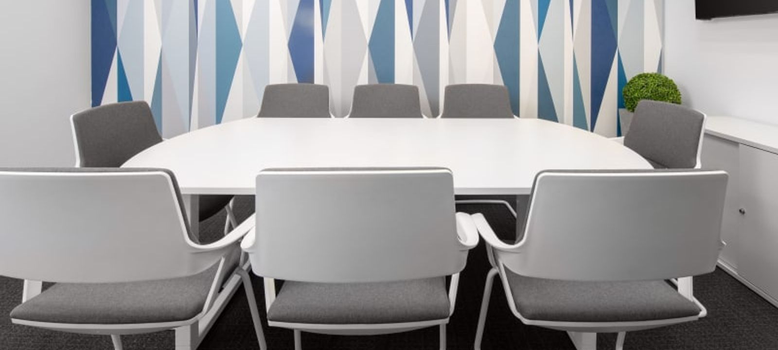 93 Paseo De La Castellana, Madrid - Image 1