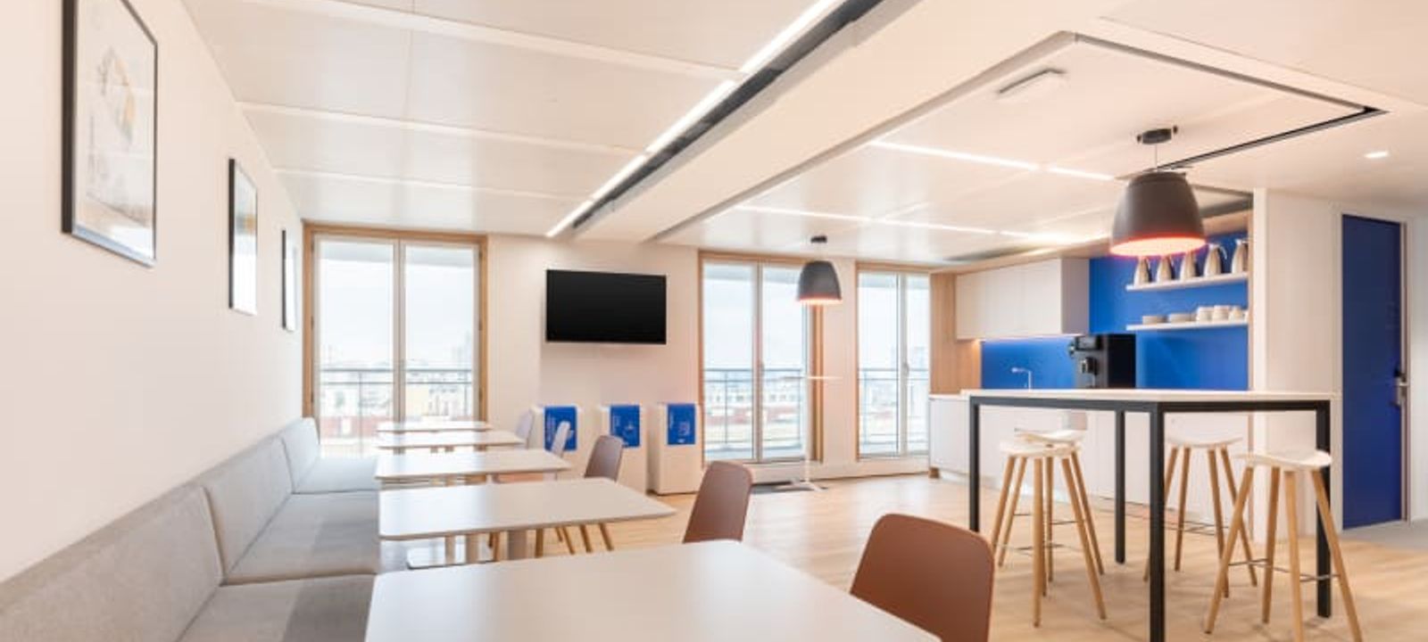 28-34 Rue Chateau Des Rentiers, Paris - Image 1